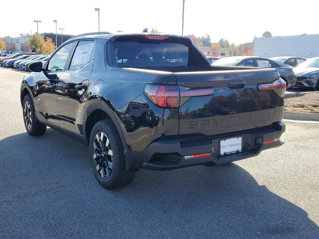 new 2025 Hyundai Santa Cruz car, priced at $32,100