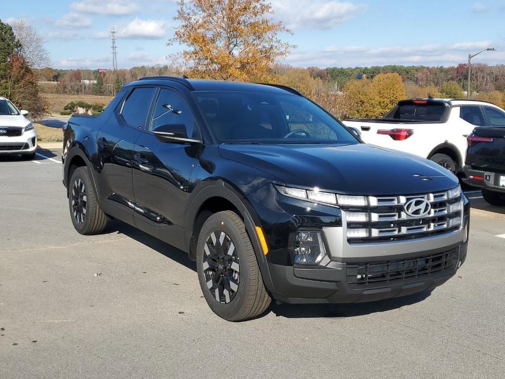 new 2025 Hyundai Santa Cruz car, priced at $32,100