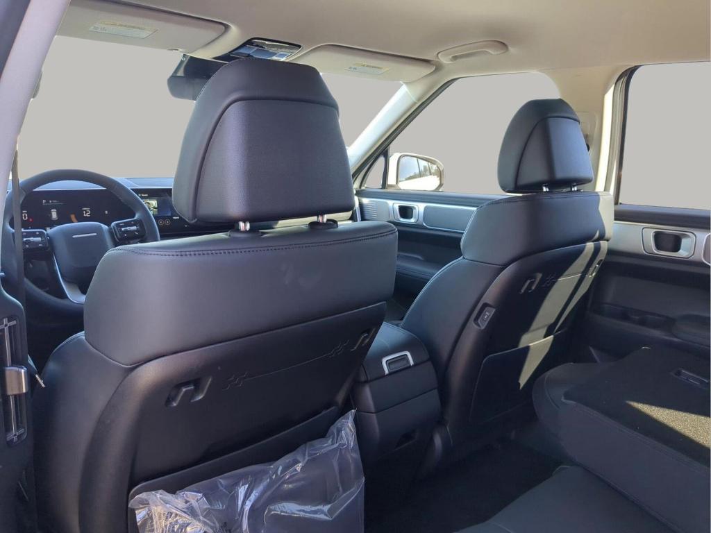 new 2025 Hyundai SANTA FE HEV car, priced at $36,981