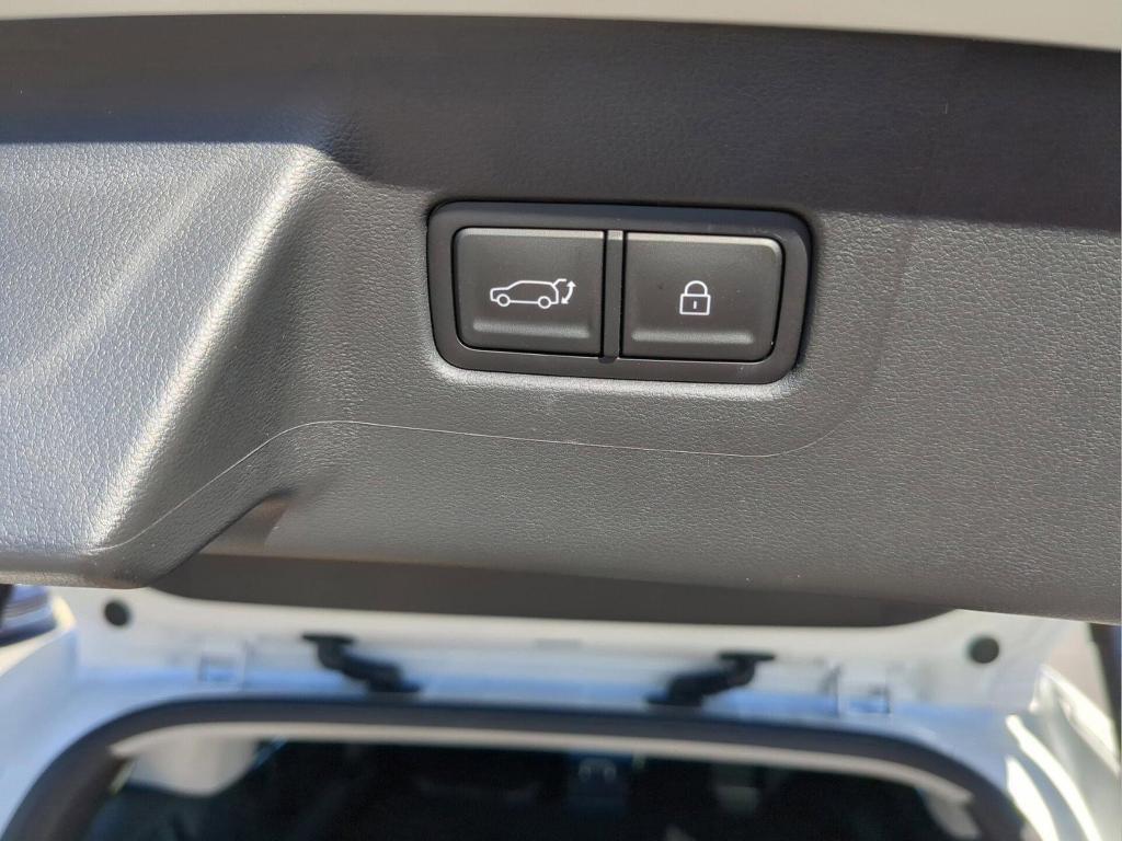 new 2025 Hyundai SANTA FE HEV car, priced at $35,481