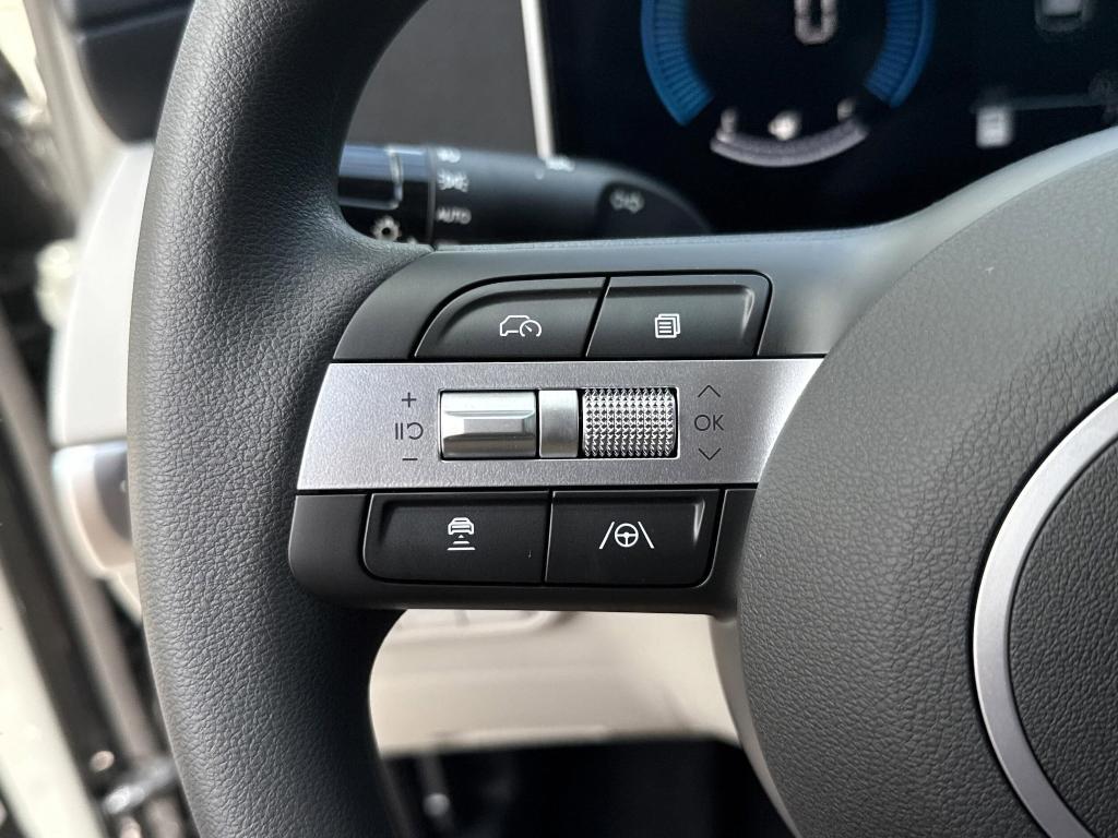 new 2025 Hyundai Tucson car, priced at $30,320