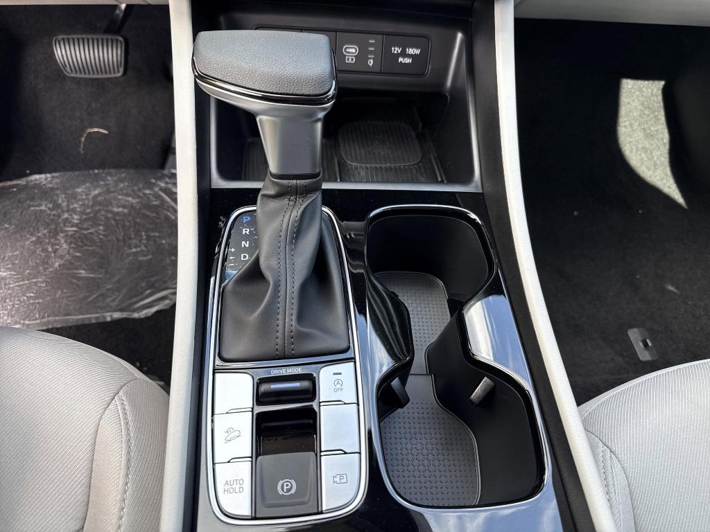 new 2025 Hyundai Tucson car, priced at $30,320
