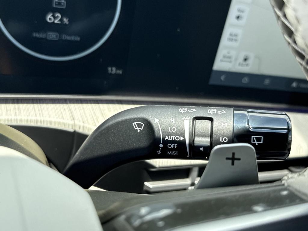 new 2025 Hyundai Santa Fe car, priced at $44,324