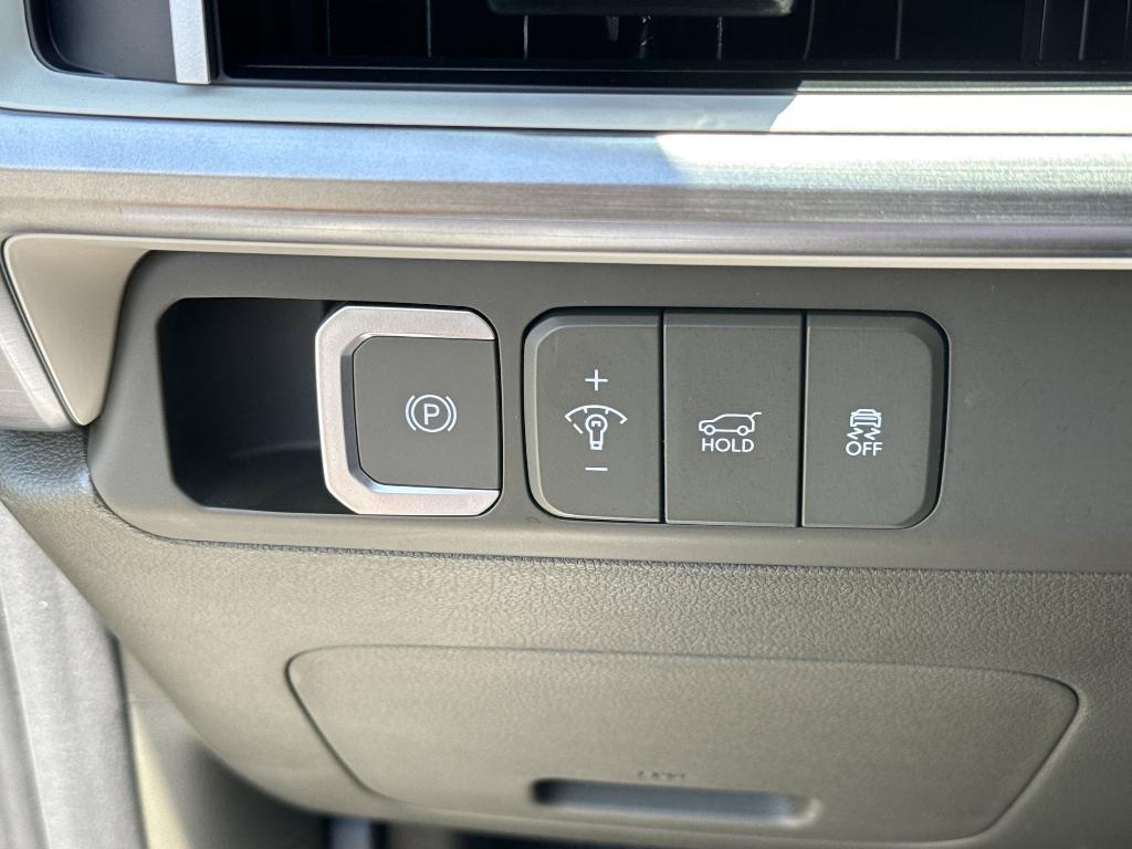 new 2025 Hyundai Santa Fe car, priced at $44,324