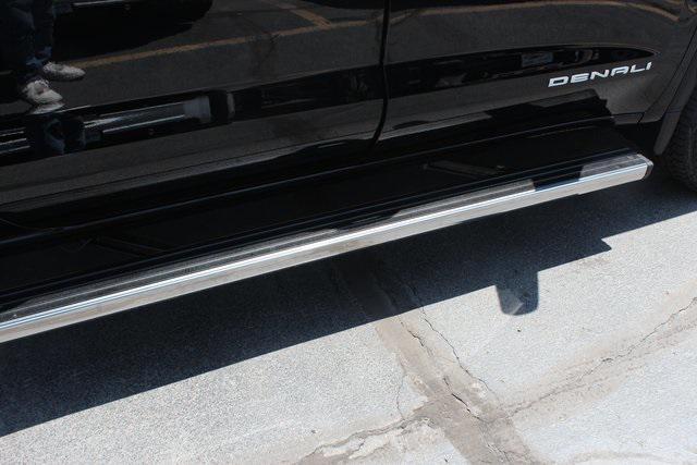 new 2025 GMC Sierra 1500 car, priced at $71,284