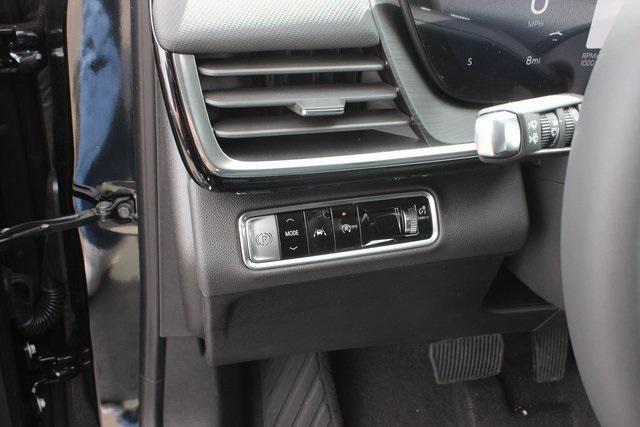 new 2025 Buick Envision car, priced at $41,235