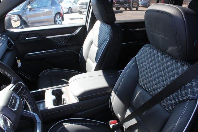 new 2025 GMC Acadia car, priced at $62,374