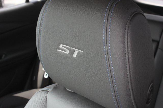 new 2026 Buick Encore GX car, priced at $30,309