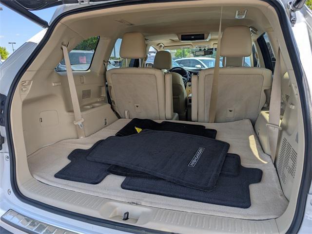 used 2016 Toyota Highlander Hybrid car, priced at $26,209