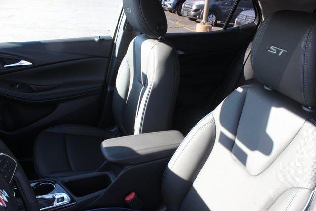 new 2026 Buick Encore GX car, priced at $31,034