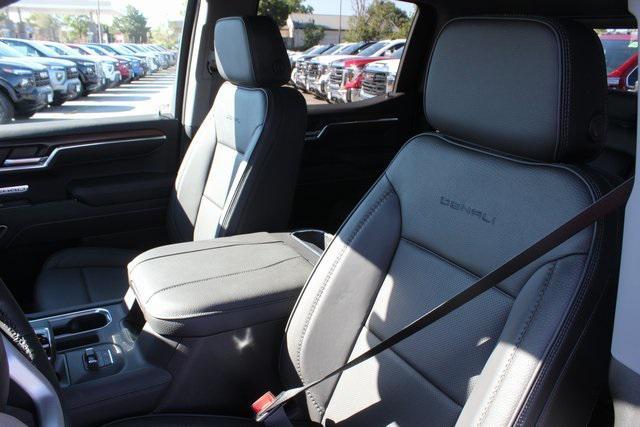 new 2025 GMC Sierra 1500 car, priced at $68,389