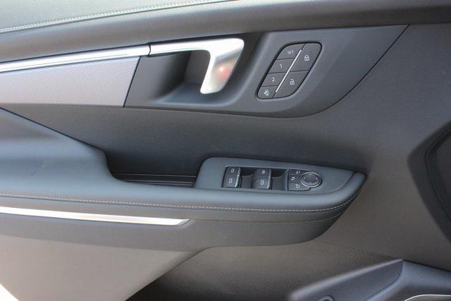 new 2025 Buick Enclave car, priced at $48,769