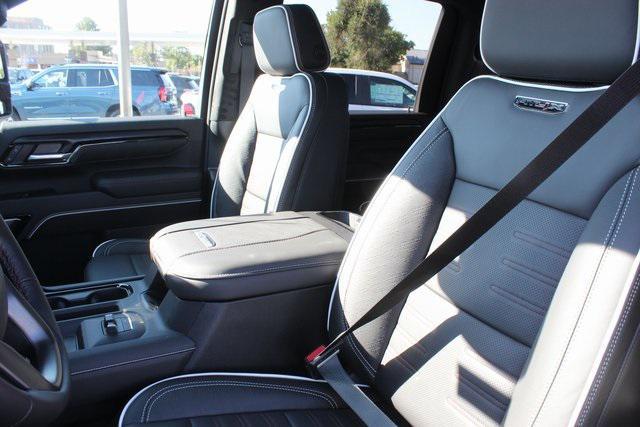 new 2025 GMC Sierra 2500 car, priced at $93,169