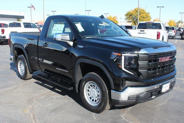 new 2026 GMC Sierra 1500 car, priced at $43,294