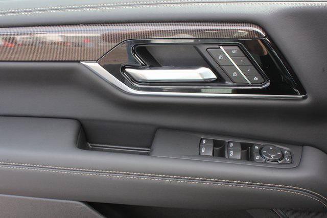 new 2025 GMC Yukon XL car, priced at $84,270