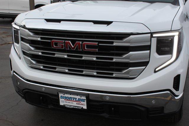 new 2025 GMC Sierra 1500 car, priced at $53,354