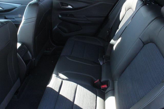 new 2025 Buick Envista car, priced at $26,419