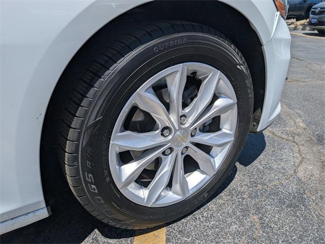 used 2019 Chevrolet Malibu car, priced at $13,098