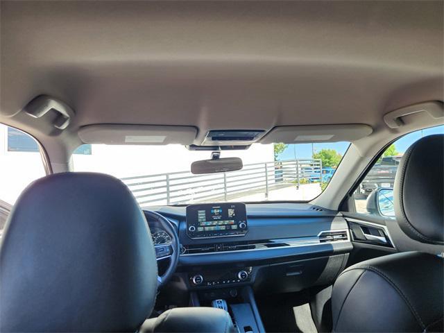 used 2024 Mitsubishi Outlander car, priced at $26,240