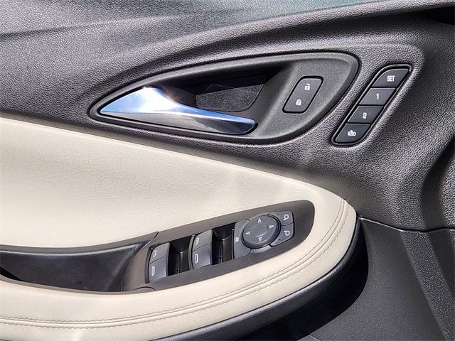 used 2023 Buick Encore GX car, priced at $20,550