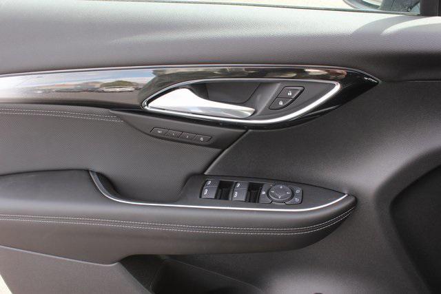 new 2025 Buick Envision car, priced at $38,279