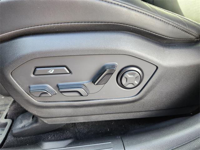 used 2025 Hyundai Santa Fe car, priced at $40,825