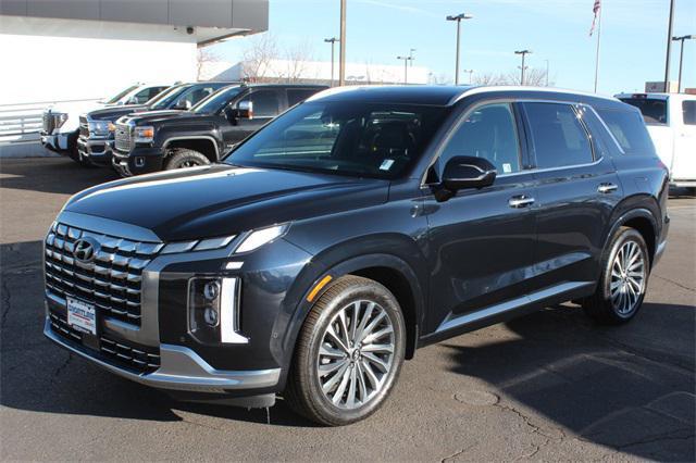 used 2025 Hyundai Palisade car, priced at $49,994