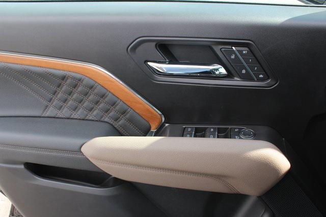 new 2025 GMC Canyon car, priced at $56,220