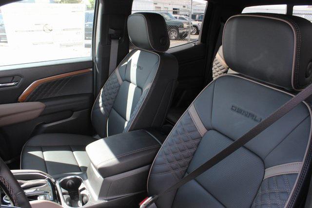 new 2025 GMC Canyon car, priced at $56,220