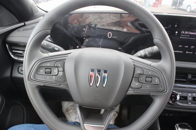 new 2025 Buick Envista car, priced at $24,234