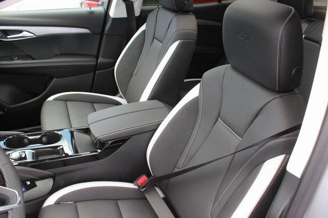 new 2025 Buick Envision car, priced at $43,735
