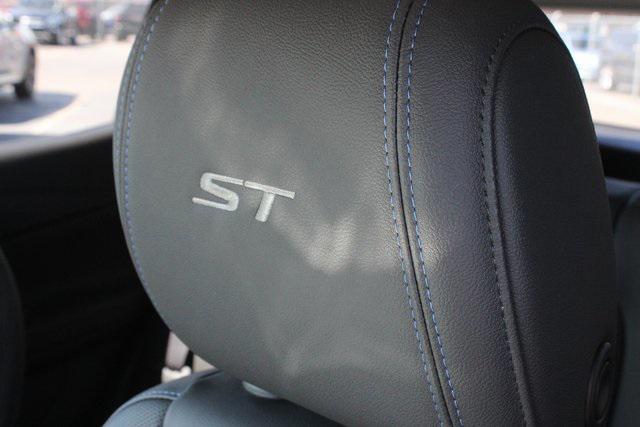 new 2026 Buick Encore GX car, priced at $31,404