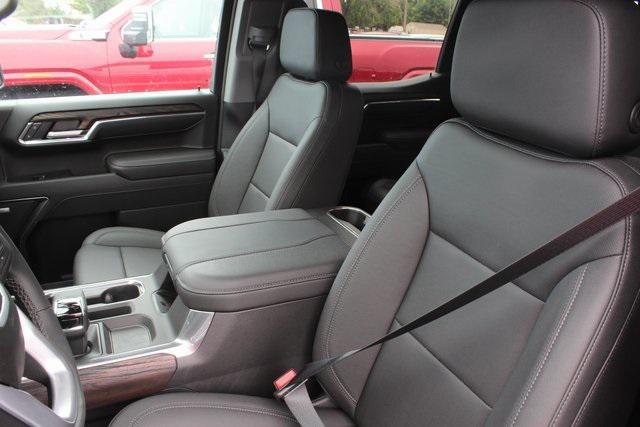 new 2025 GMC Sierra 1500 car, priced at $63,504