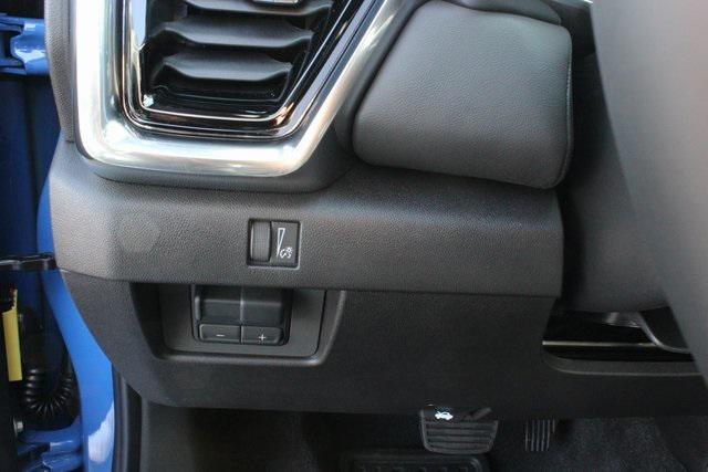 new 2025 GMC Canyon car, priced at $47,815