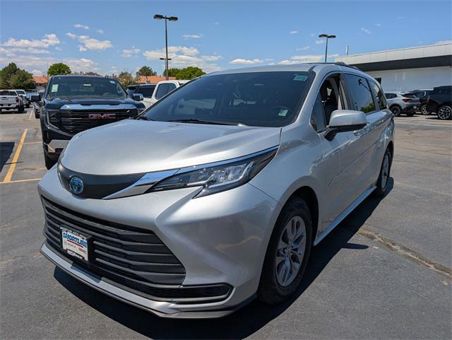 used 2023 Toyota Sienna car, priced at $36,544