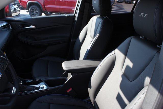 new 2026 Buick Encore GX car, priced at $30,309