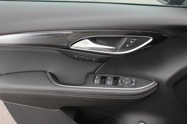 new 2025 Buick Envision car, priced at $39,275