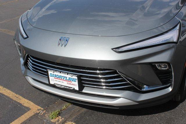new 2025 Buick Envista car, priced at $25,942