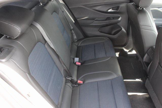 new 2025 Buick Envista car, priced at $25,942