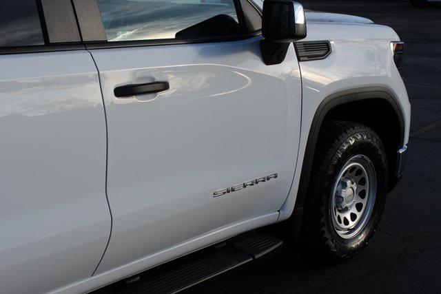 new 2025 GMC Sierra 1500 car, priced at $50,719