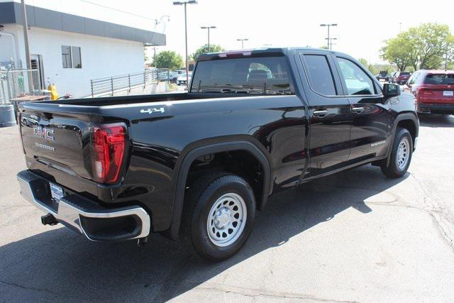 new 2025 GMC Sierra 1500 car, priced at $43,749