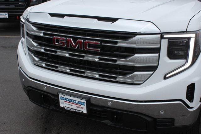 new 2025 GMC Sierra 1500 car, priced at $52,949