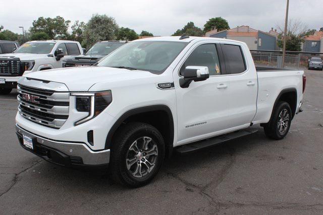 new 2025 GMC Sierra 1500 car, priced at $52,949
