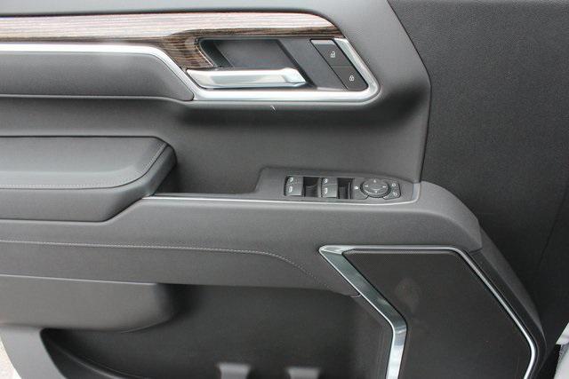 new 2025 GMC Sierra 1500 car, priced at $52,949