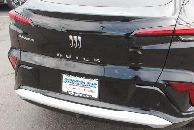 new 2025 Buick Envista car, priced at $27,212