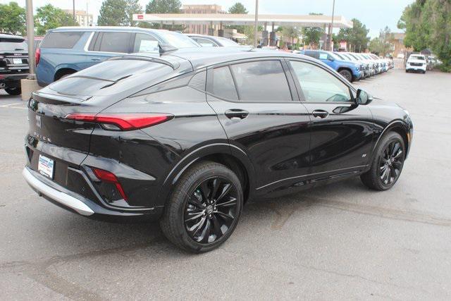 new 2025 Buick Envista car, priced at $27,212