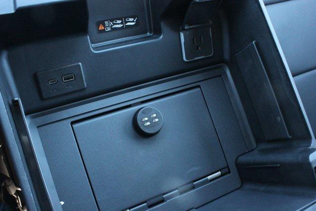 new 2026 GMC Sierra 1500 car, priced at $70,674