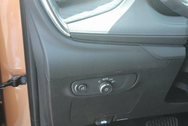 new 2025 Buick Encore GX car, priced at $28,514
