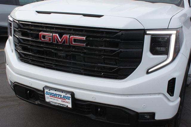 new 2025 GMC Sierra 1500 car, priced at $61,159