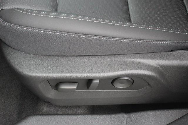new 2025 Buick Envision car, priced at $34,996